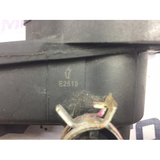 Корпус термостата Ford Mondeo 4 1.8TDCI 2007-2014 1198060